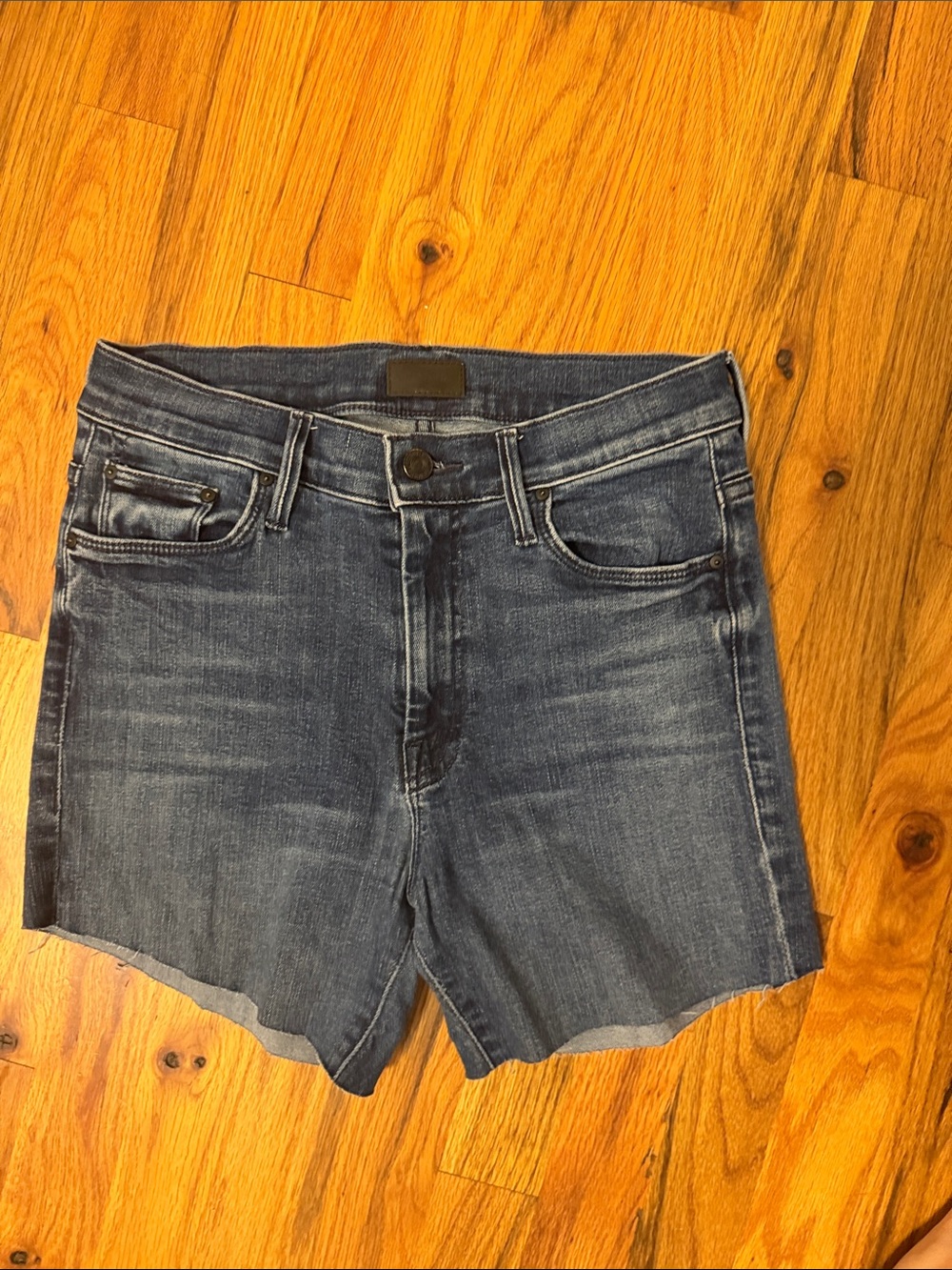 Mother cut off shorts